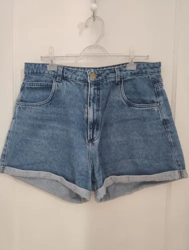 SHORT JEANS