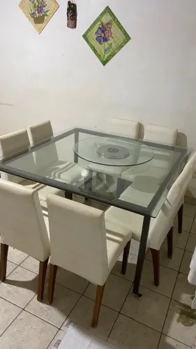 mesa de jantar com 8 cadeiras - usado