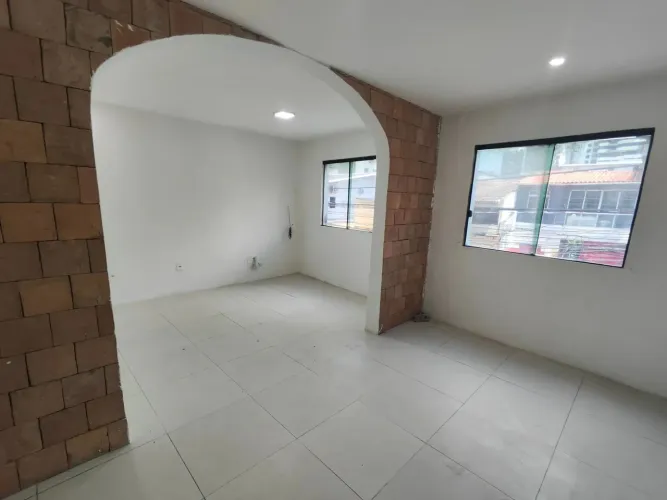 Comercial para locação em rua pública, RIO VERMELHO, Salvador, BA