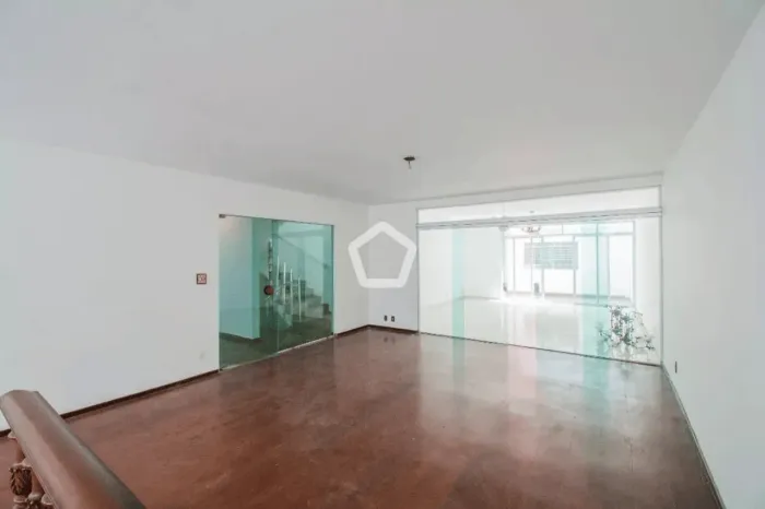 Rua Rino Levi, 278 - Jardim da Gloria