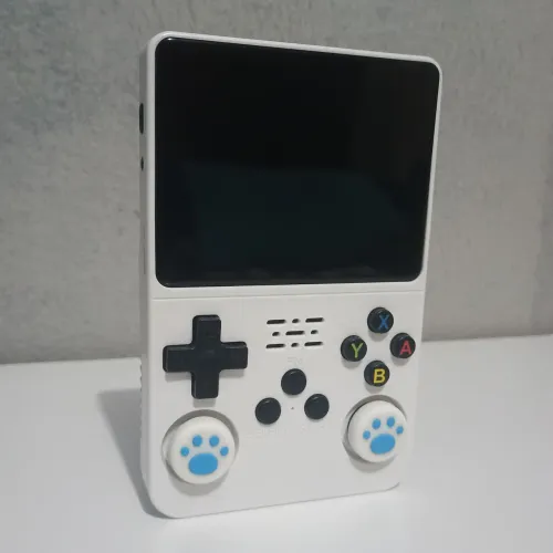 Console Portátil R36S