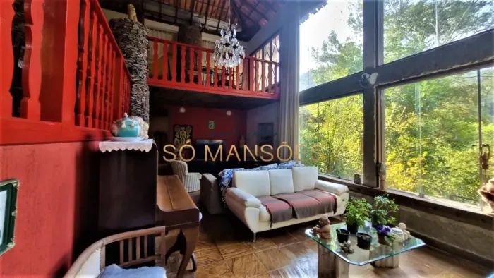 CASA 4 QUARTOS, 2 SUÍTES À VENDA NO CONDOMÍNIO OURO VELHO MANSÕES/NOVA LIMA.