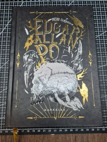 Edgar Allan Poe Medo Clássico - Darkside