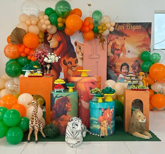 Decoração tema rei leão 