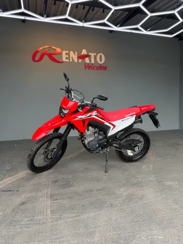 XR 300 L TORNADO 2024/2025