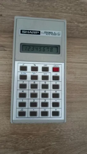 Calculadora Sharp antiga