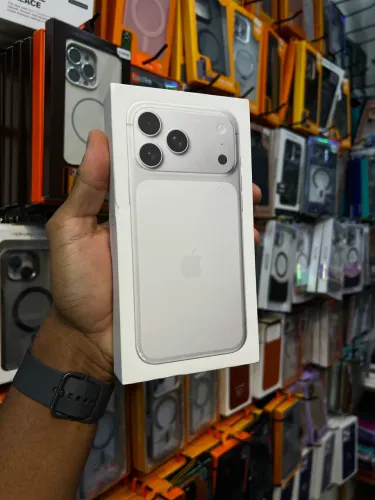 iPhone 17 Pro max lacrado leia anúncio