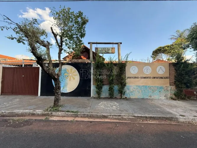 Venda de Casas / Área de Lazer na cidade de Araraquara