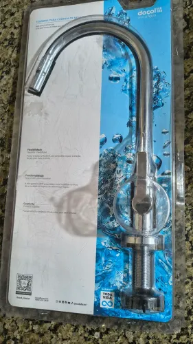 Vendo essas torneiras de luxo todas novas Thalita ,,100 ,/á dourada 170/ e a Deca 150 ,,