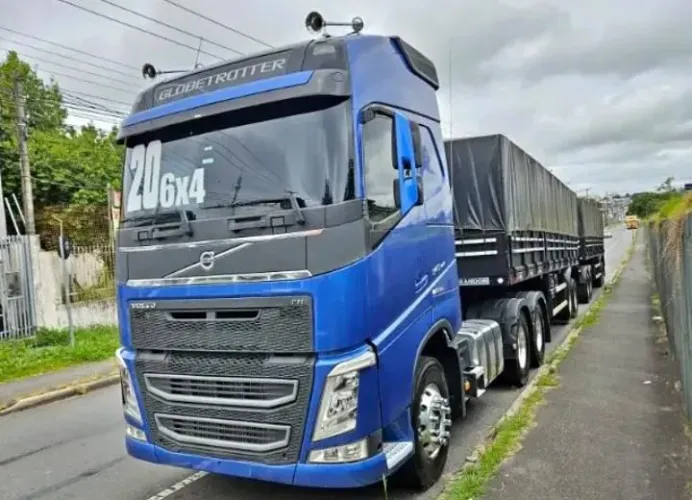 Carreta Volvo FH