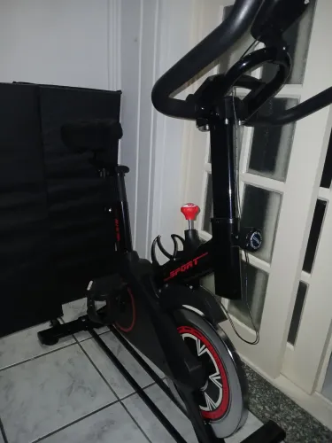 VENDE-SE BICICLETA ERGOMÉTRICA