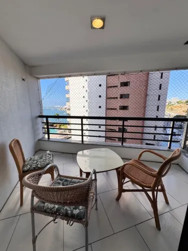 Flat de 1 quarto a venda na Beira Mar