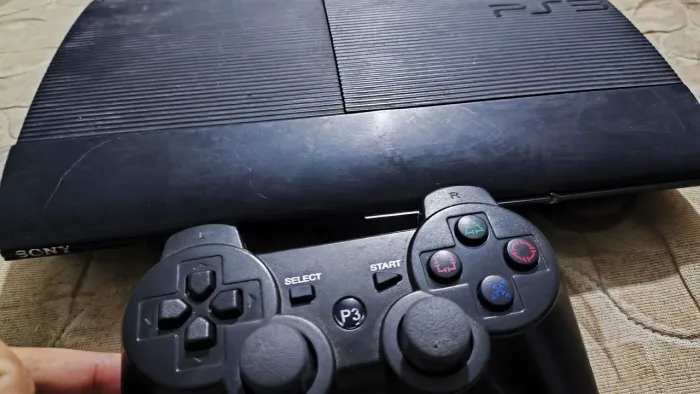 PS3 SUPER SLIM 250GB