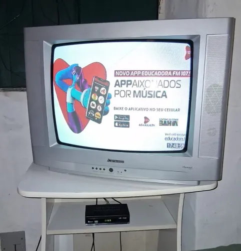 Tv tubo Mitsubishi + Conversor digital ISDBT + Acessórios