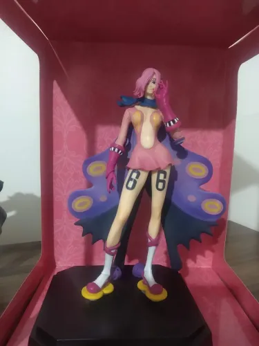 Figure reiju one piece