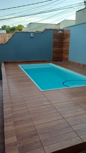 3 Casa 1 Salão a Venda no Planalto Verde