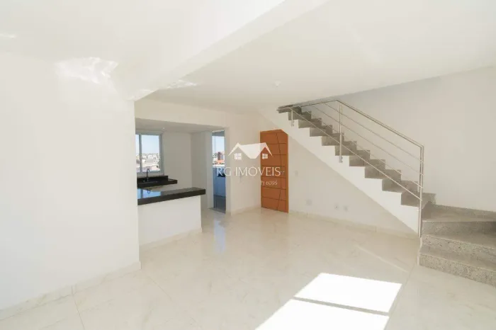 Cobertura à venda, 3 quartos, 1 suíte, 2 vagas, Araguaia - Belo Horizonte/MG