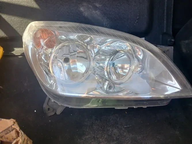 Vendo farol vectra 2007
