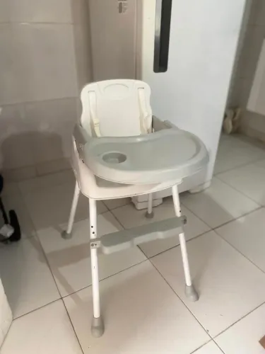 Cadeira de alimentação