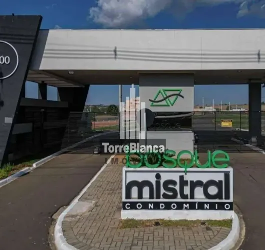 Condomínio Bosque Mistral, Jardim Carvalho