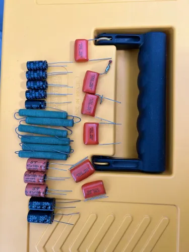 Peças eletrônicas 