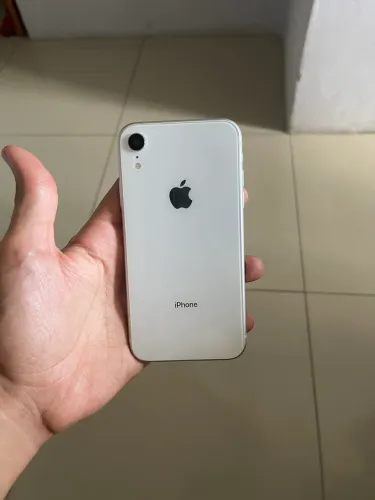 iPhone XR