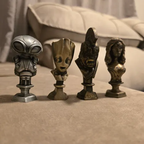 Bustos Omelete Box Legends Steel Collectibles<br>
