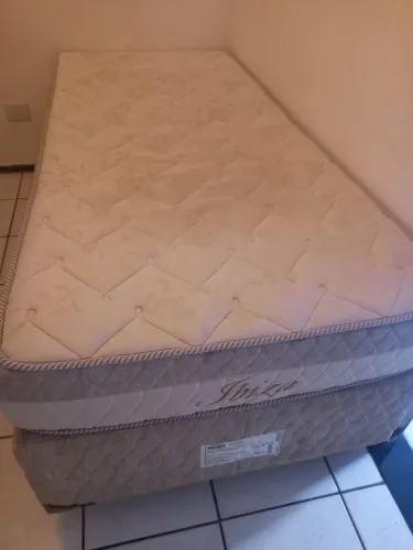 CAMA BOX DE SOLTEIRO 