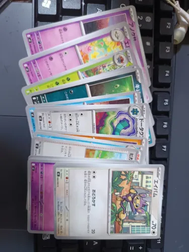 Lote de Cartas Pokémon TCG Originais Importadas do Japão!