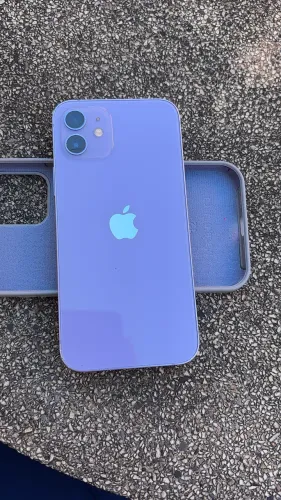 iPhone 12