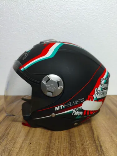 Capacete MT Helmets City Italy