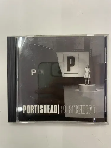 CD - PORTISHEAD - S/T CD ÁLBUM 1997 IMPORTADO GO BEAT