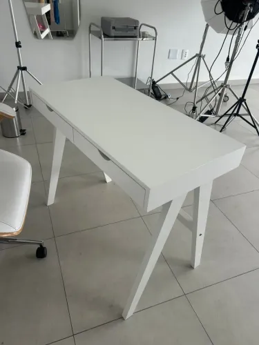 ESCRIVANINHA / MESA DE ESCRITÓRIO BRANCA