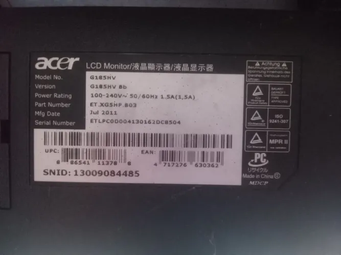 Monitor com manchas na tela.