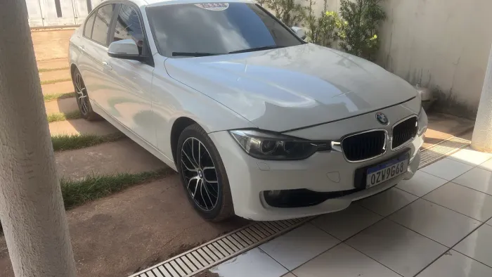 BMW 320I A 2.0 Turbo/activeflex 16V 184cv 4P 2015