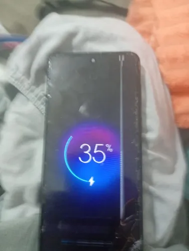 celular g53 quebra galho 70$
