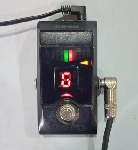 AFINADOR KORG PITCHBLACK