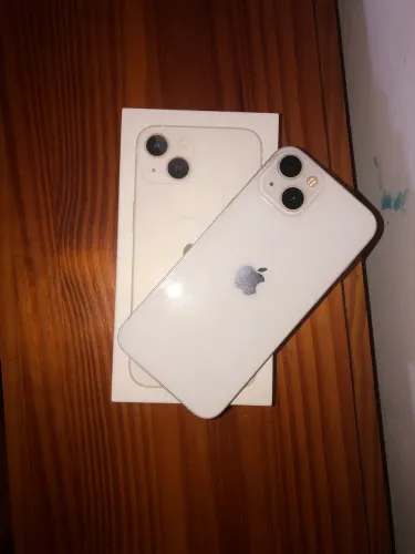 iPhone 13 