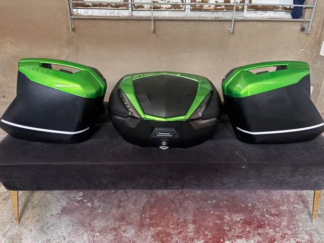 Kawasaki Versys 650 Tourer NOVÍSSIMA 