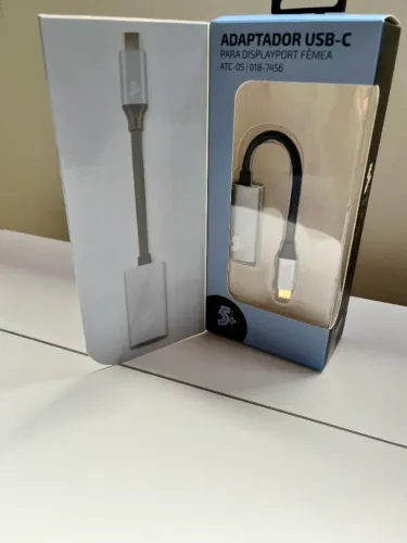 Adaptador de video USB-C p/ Displayport femea (usado)