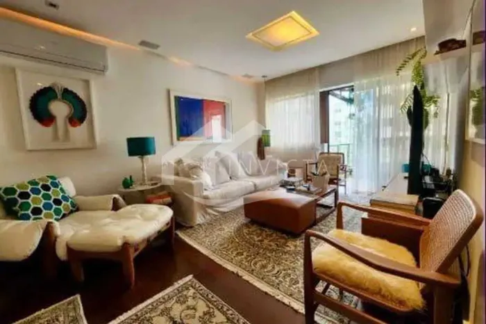 EXCELENTE 3 QUARTOS EM ÓTIMA LOCALIZAÇÃO!!!