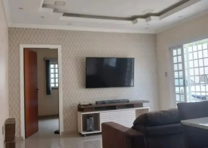 COLÔNIA SANTO ANTONIO CASA 3 QUARTOS