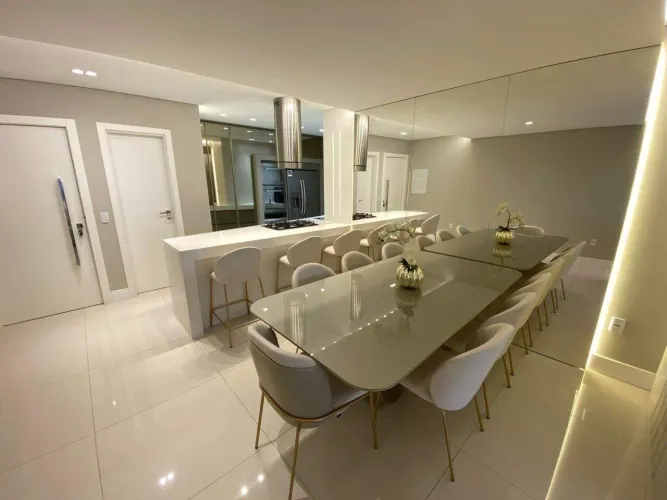 Apartamento alto padrão no Kobrasol - Venda - 3 suítes