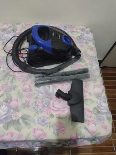 Vendo aspirador de pó britânico