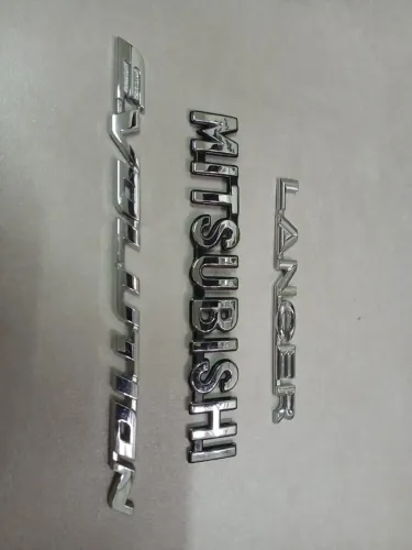 Emblemas originais Lancer-Evolution X