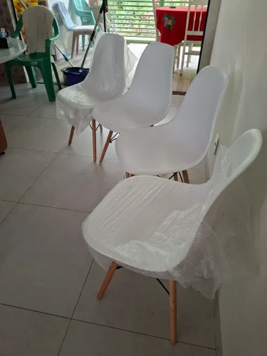Vendo 4 Cadeiras
