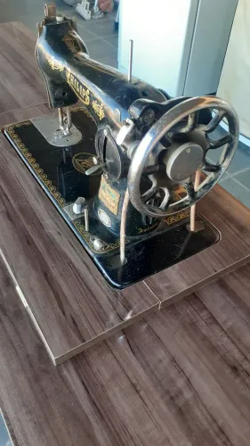 Máquina de Costura