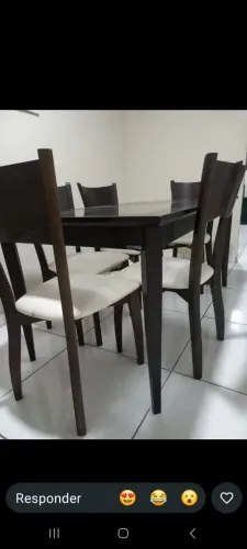 Mesa de jantar de 6 cadeiras toda de madeira rústica