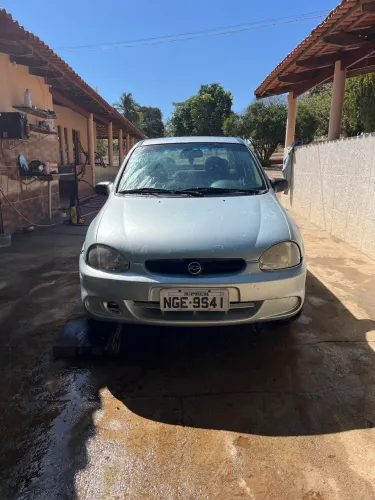 Chevrolet Corsa SED Class.life 1.0/1.0 Flexpower (álcool) 2006