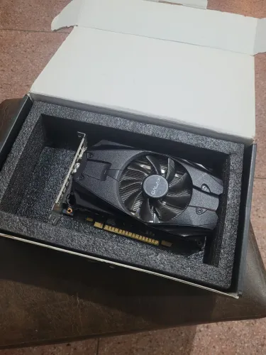 Placa de vídeo 1050 ti 4 gb galaxy com defeito
